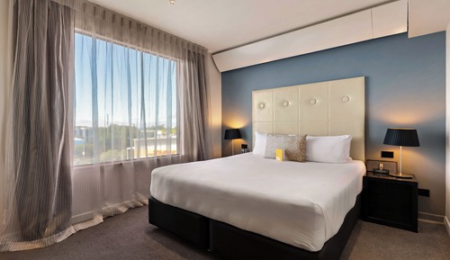 Premium Suite