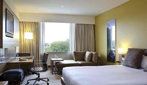 Superior Room, 1 King Bed
