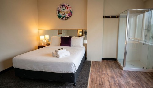 Basic Double Room, 1 Double Bed