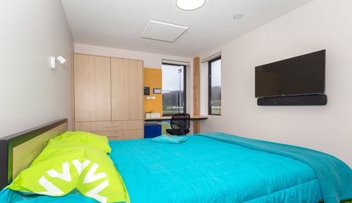 Double Room with En-suite Bathroom