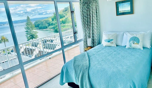 Luxury Apartment, 3 Bedrooms, Air conditioning, Ocean View