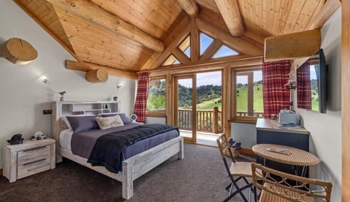 Deluxe Double Room, Balcony, Mountain View