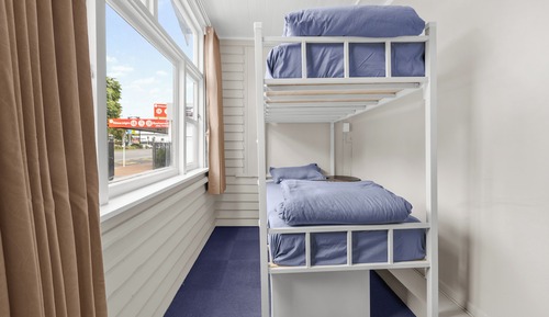 Compact Bunk Room