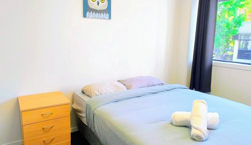 Basic Double Room, Shared Bathroom