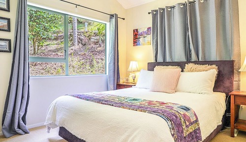 Suite, 1 Queen Bed, Microwave, Beach View