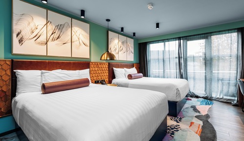 Habitat Room 2 Queen Beds
