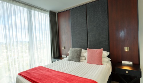 Deluxe One Bedroom Apartment with Sea View