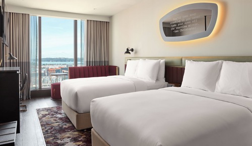 Premium Room, 1 King Bed, Harbor View (High Floor)