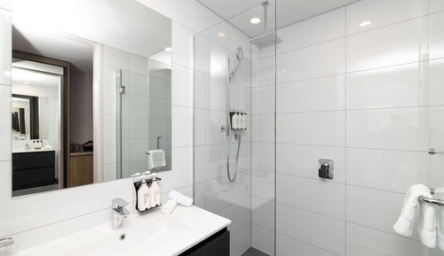 Deluxe King Harbour View Room