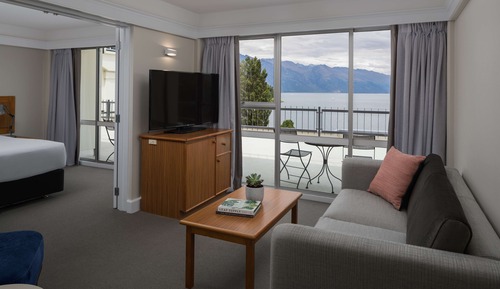 Lake View Family Room