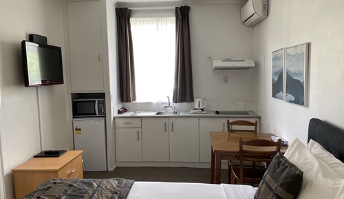 King Room with Kitchen