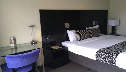 Standard Room, 1 King Bed