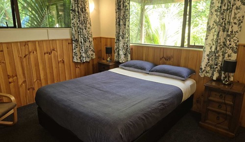 Standard Suite, 2 Bedrooms, Non Smoking, Kitchenette
