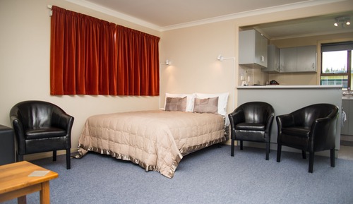 Deluxe Suite, 1 Bedroom, Non Smoking, Kitchen (Family Deluxe)
