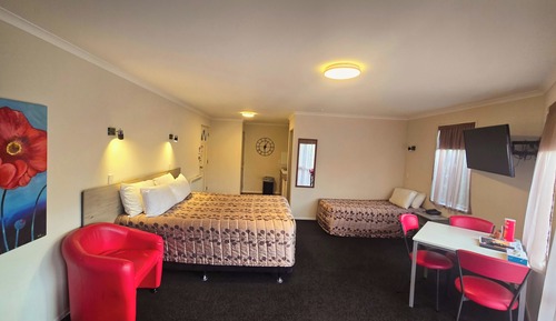 Executive Suite Twin
