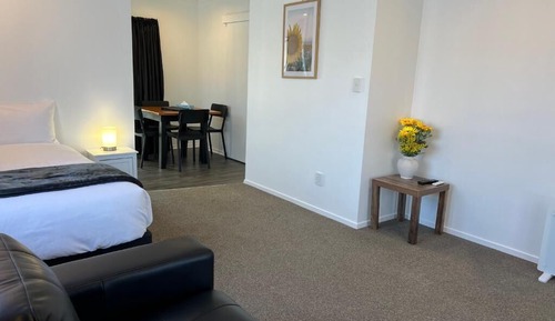 Apartment, 1 Bedroom, Patio, Courtyard View