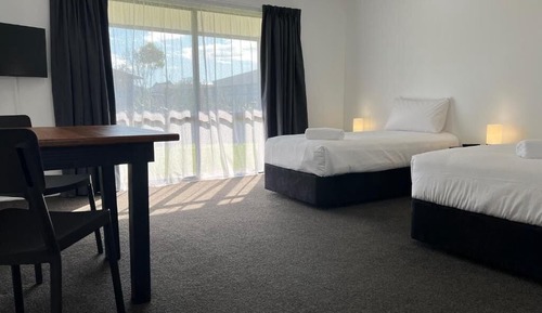 Twin Room, Patio, Courtyard View