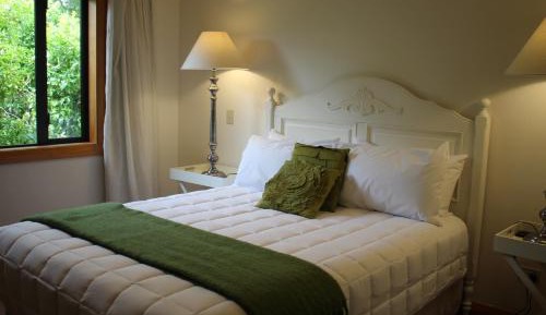 Apartment with Garden View