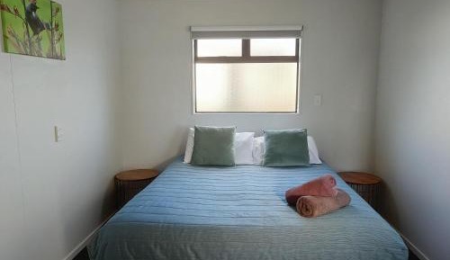 Basic Double Room with Shared Bathroom