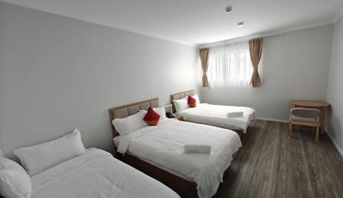 Basic Triple Room