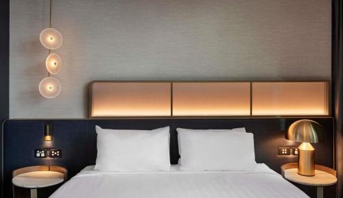Executive King Suite 