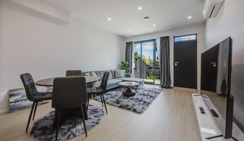 Three-Bedroom Townhouse