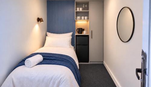 Standard Single Room with Shared Bathroom