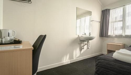 Economy Single Room with Shared Bathroom
