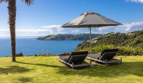 Four-Bedroom Deluxe Home - Oceanfront