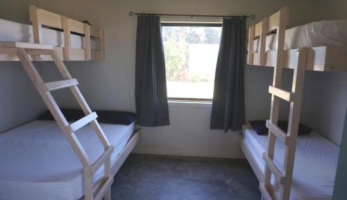 Family Cabin (7 Adults)
