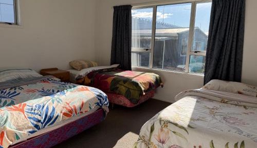 Economy Triple Room with Shared Bathroom