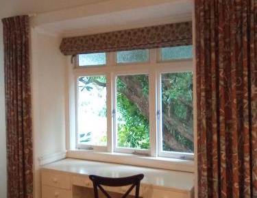 Queen Room with Shared Bathroom