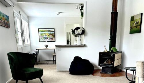 Studio with Garden View