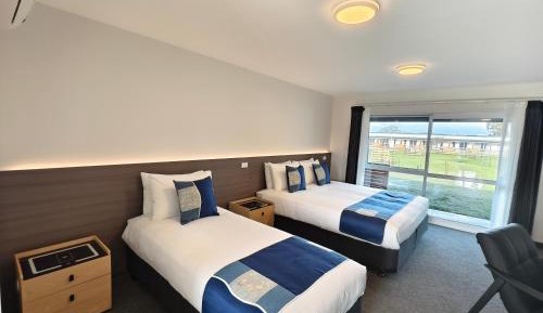 Triple Room with Garden View