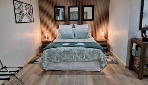 Superior Double Room with Garden View