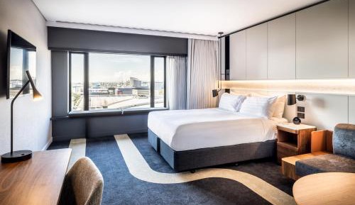 Premium King Room
