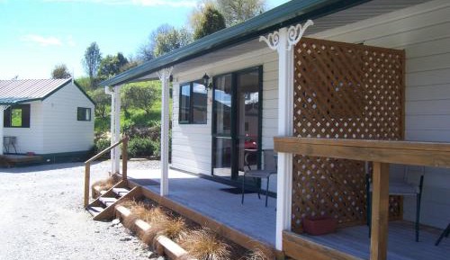 Two-Bedroom Chalet with Private Bathroom (6 Adults)