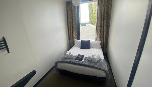 Double Room with Shared Bathroom