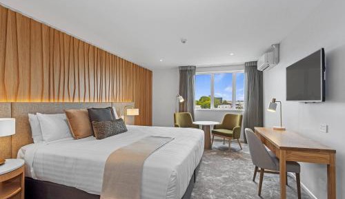 Deluxe Super King Room