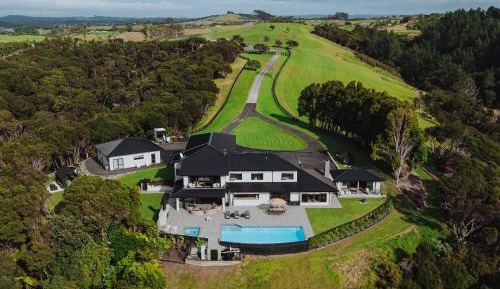 Villa with Sea View