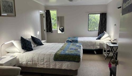 Triple Room with Private Bathroom