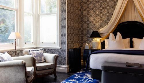 Premium King Room