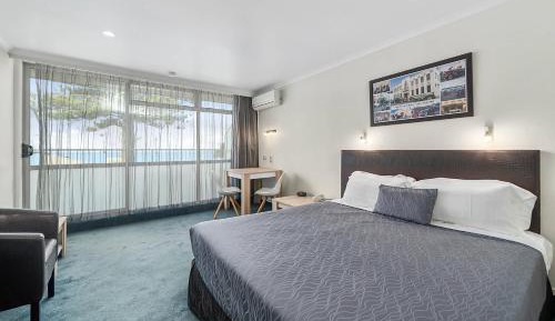 Studio with Sea View