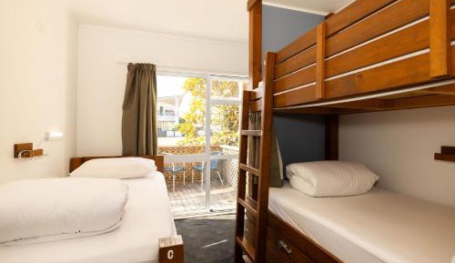 Bed in 5-Bed Mixed Dormitory Room