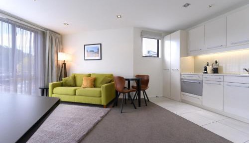 One-Bedroom Apartment with Spa Bath