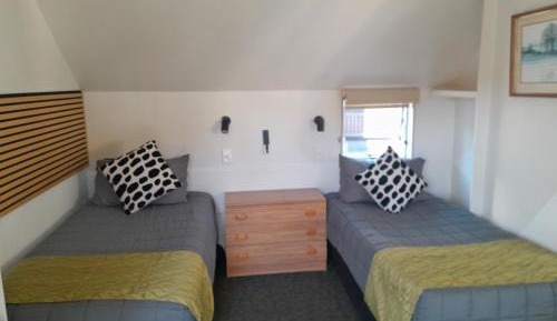 Twin Studio - Top Floor