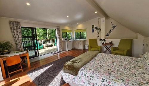 Studio with Garden View