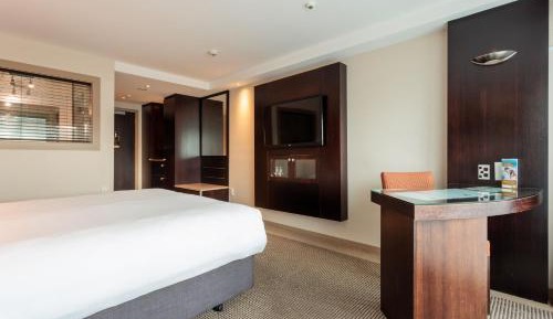 Partial Harbourview 1 King