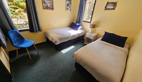 Twin Room with Shared Bathroom