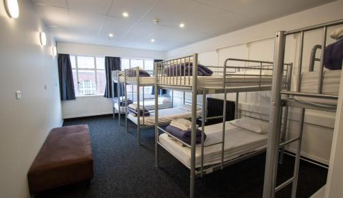 Single Bed in Premium Mixed 8-bed Dormitory